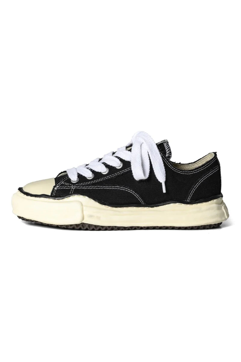 Maison Mihara Yasuhiro Vintage Peterson Low Top Sneakers